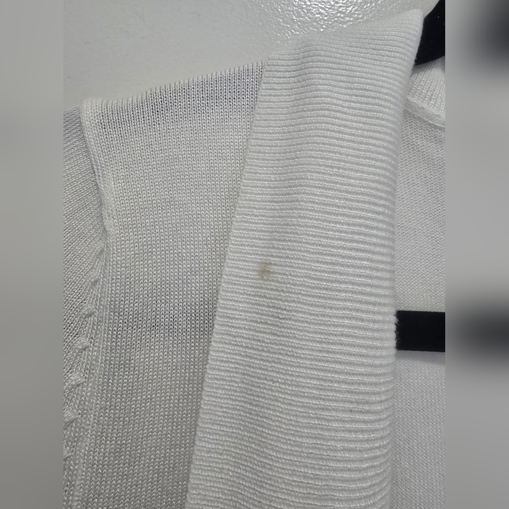 Magaschoni White Rayon Blend Top - Picture 6 of 7